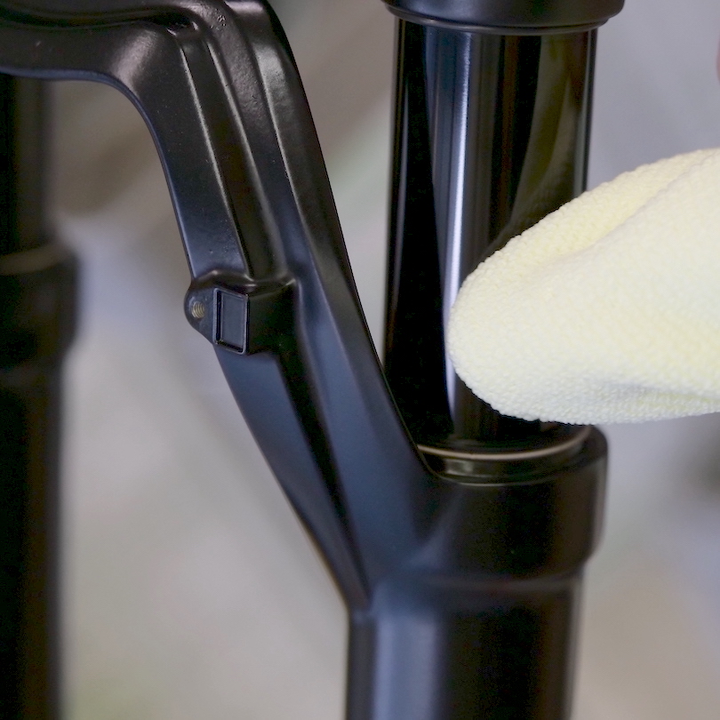 7 Consejos para la mantencion de horquillas o suspension delantera de tu bicicleta 1